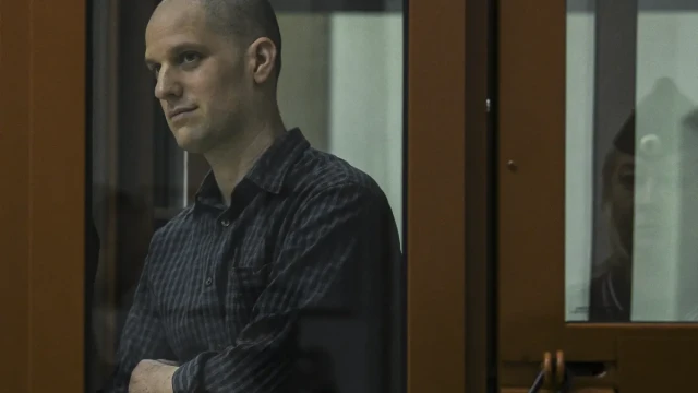 The trial against the American journalist Ivan Gershkovich was resumed behind closed doors in a Russian court 18 07 2024
